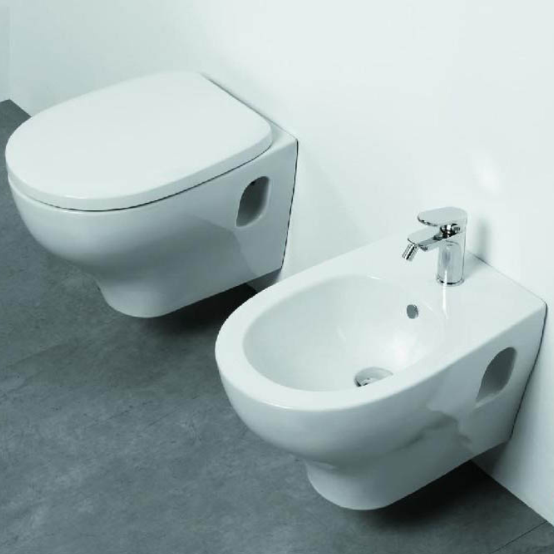 Pratica Bidet Sospeso Bianco Lucido